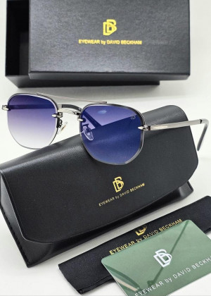 Набор солнцезащитные очки, коробка, чехол + салфетки #21185201