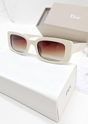 Набор солнцезащитные очки, коробка, чехол + салфетки #21189570