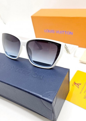 Набор солнцезащитные очки, коробка, чехол + салфетки #21194217