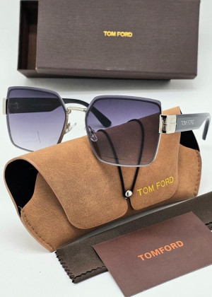 Набор солнцезащитные очки, коробка, чехол + салфетки #21202101