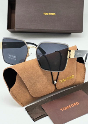 Набор солнцезащитные очки, коробка, чехол + салфетки #21202105