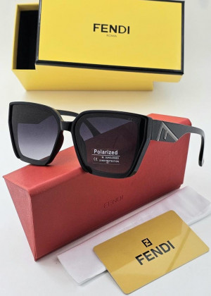 Набор солнцезащитные очки, коробка, чехол + салфетки #21206454
