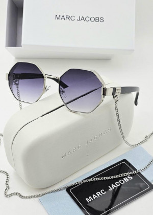 Набор женские солнцезащитные очки, коробка, чехол + салфетки 21209654