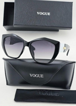 Набор женские солнцезащитные очки, коробка, чехол + салфетки 21256363