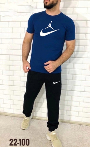 Спортивный костюм #22688105