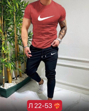 Спортивный костюм #22693424
