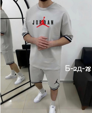 Спортивный костюм 22721674