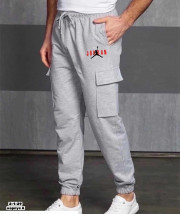 Спортивные брюки