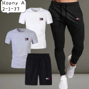 Спортивный костюм