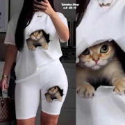 Костюм
