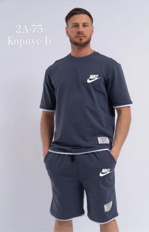 Спортивный костюм 22895253