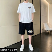 Спортивный костюм