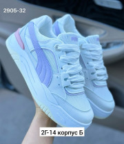 Кроссовки