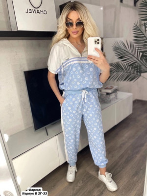 Спортивный костюм 22919849