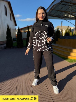 Спортивный костюм 22921794