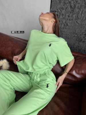 Спортивный костюм #22924818