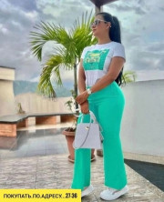 Спортивный костюм