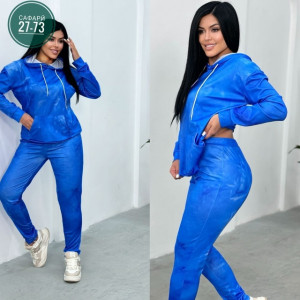 Спортивный костюм #22925569