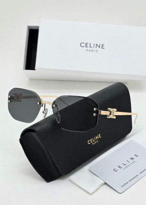 Набор женские солнцезащитные очки, коробка, чехол + салфетки 22931146