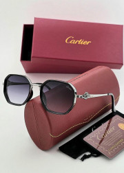 Женские солнцезащитные очки