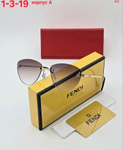 Солнцезащитные очки