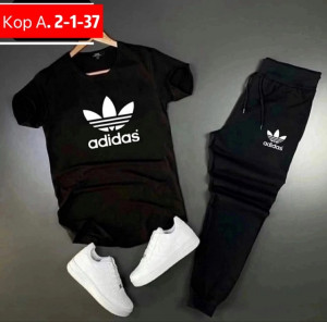 Спортивный костюм #22946906