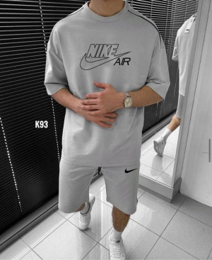 Спортивный костюм #22946932