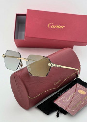 Набор женские солнцезащитные очки, коробка, чехол + салфетки