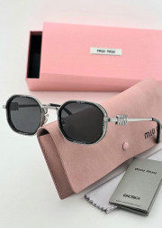 Женские солнцезащитные очки