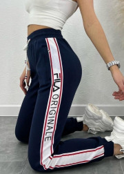 Спортивные брюки