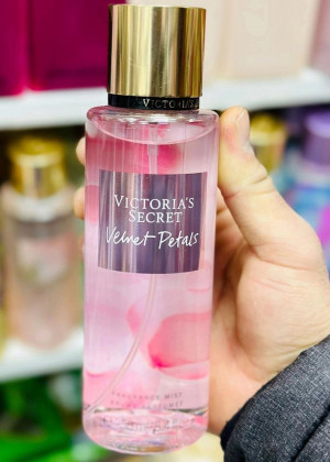 Парфюмированный спрей для тела 250мл 23015814