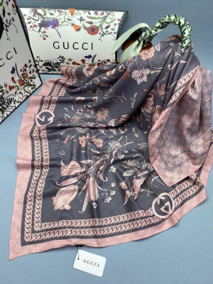 Платок 23049007