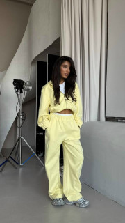 Спортивный костюм