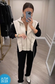 Спортивный костюм