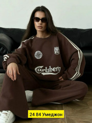 Спортивный костюм