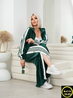 Спортивный костюм 23087097