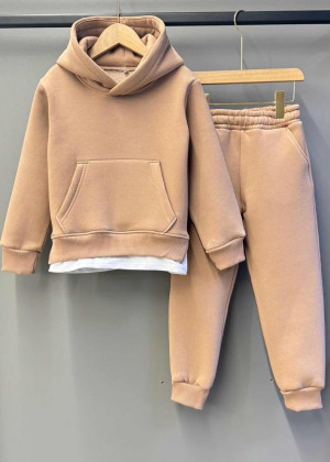 Спортивный костюм 23094495