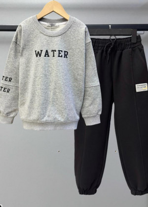 Спортивный костюм 23094553