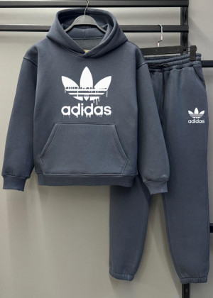 Спортивный костюм 23094574