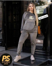 Спортивный костюм