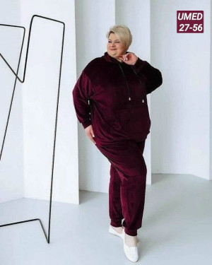 Спортивный костюм 23109626