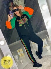 Спортивный костюм