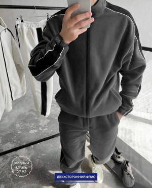 Спортивный костюм 23136322