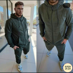 Спортивный костюм 23151580