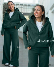 Спортивный костюм