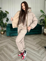 Спортивный костюм