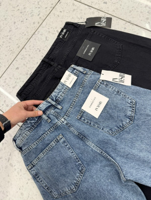 Джинсы #23165328