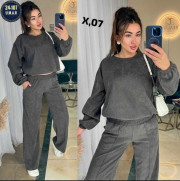 Спортивный костюм