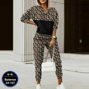 Спортивный костюм #23175202