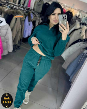 Спортивный костюм #23176316